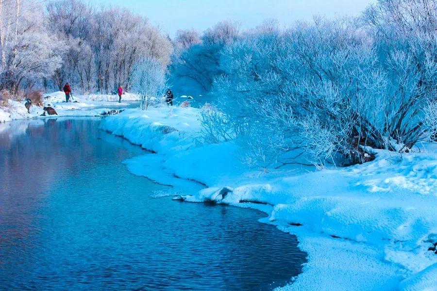 冰封雪锁的黑龙江北国风光